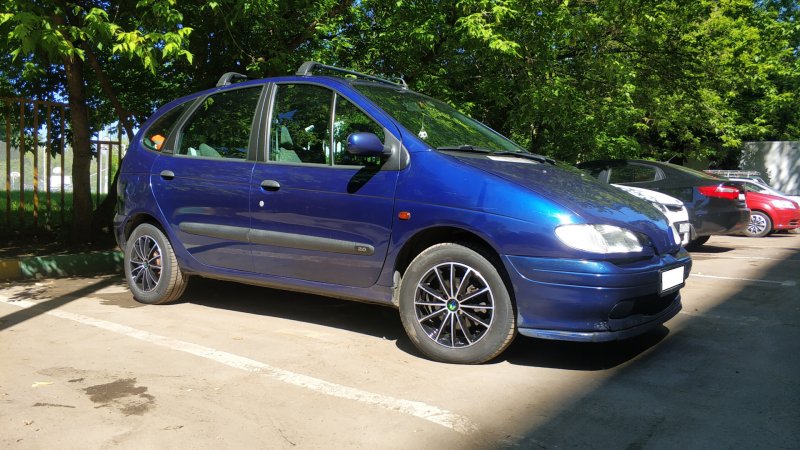 Рено Сценик 1 Рестайлинг салон