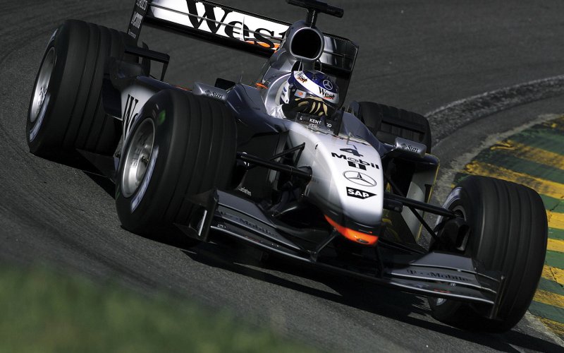 MCLAREN f1 2010