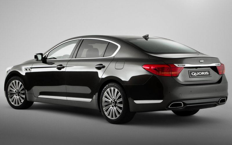 Kia Quoris 3.8