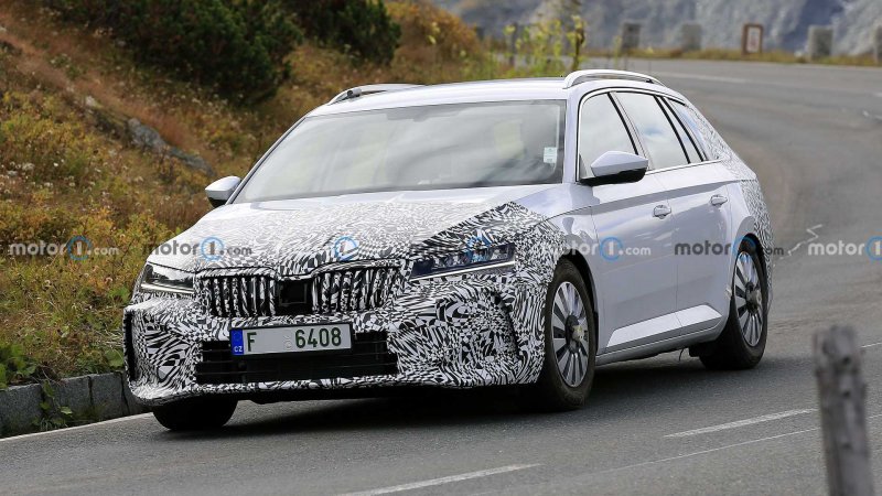 Skoda Superb 2022