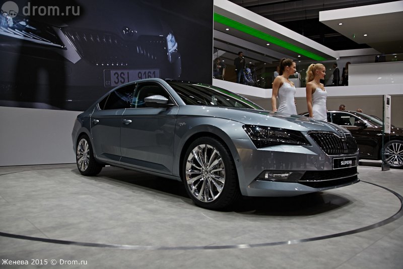 Новый Skoda Superb 2022