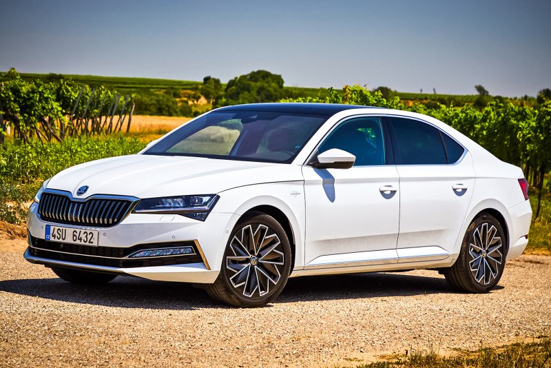 Skoda Superb IV