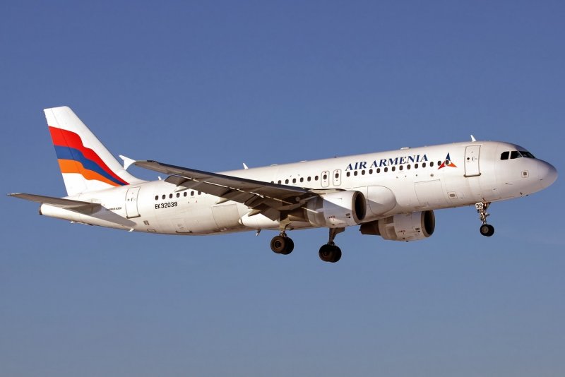Armenian Airlines а320
