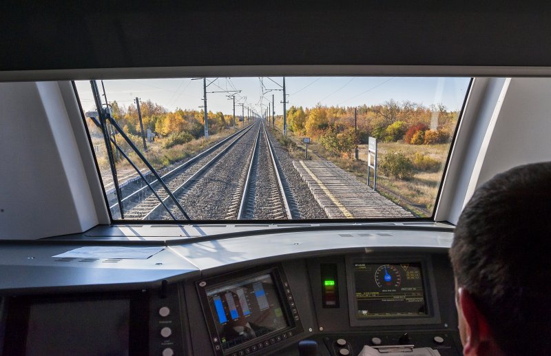 Скоростной электропоезд Ласточка Магнитогорск Челябинск