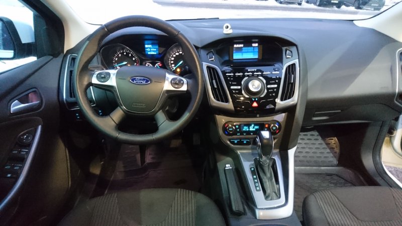 Ford Focus 3 салон в чёрный