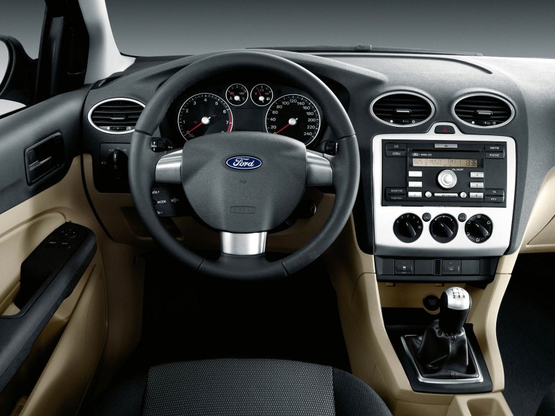 Ford Focus 2 Interior