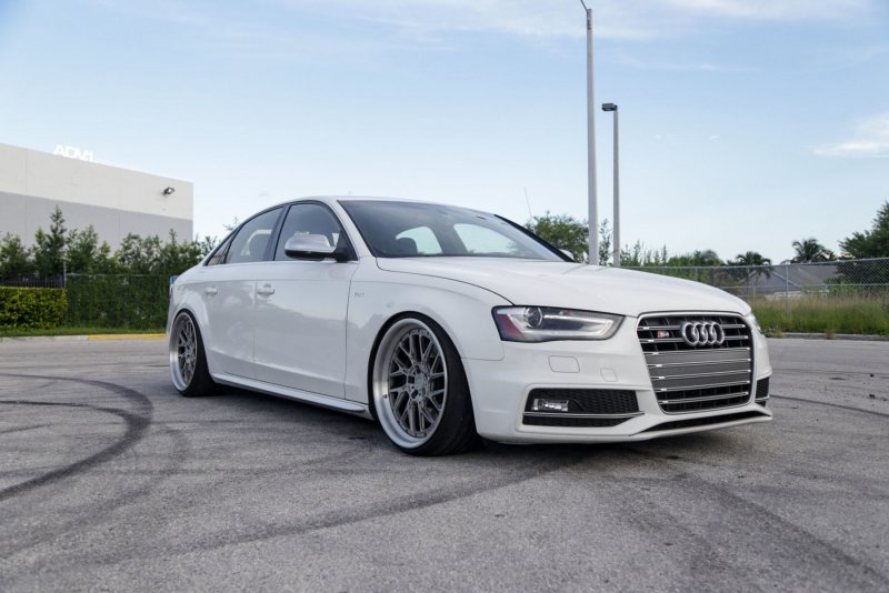 Audi s4 b8 White