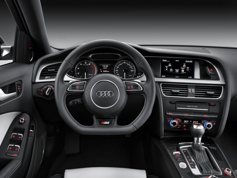Audi b8