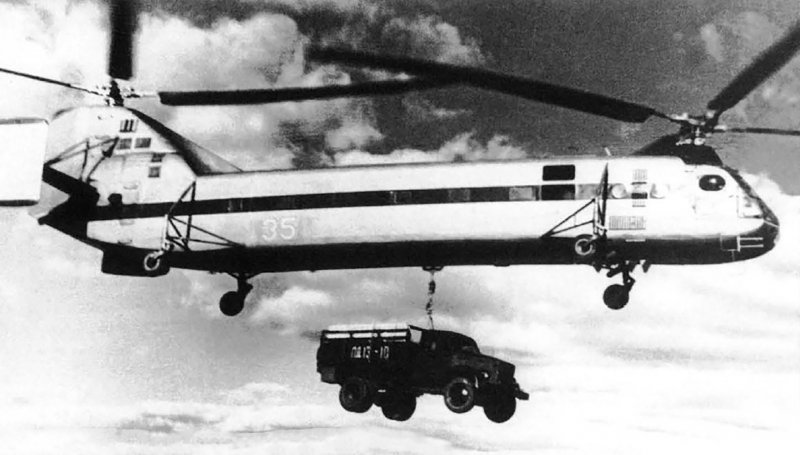 Двухвинтовой вертолет СН-47