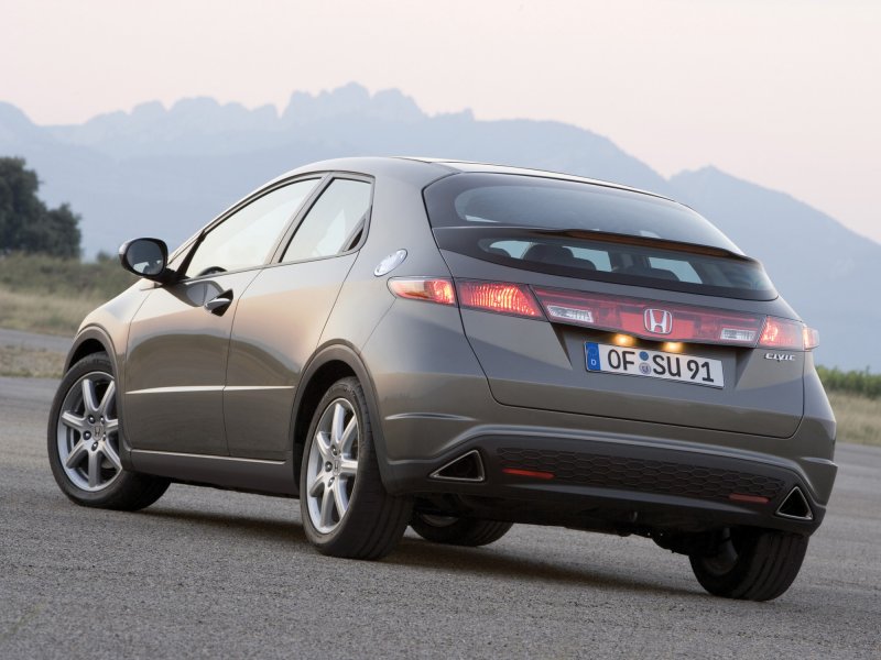 Honda Civic 5d VIII