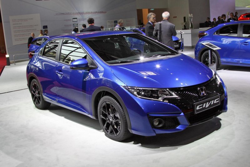 Honda Civic 5d 2015