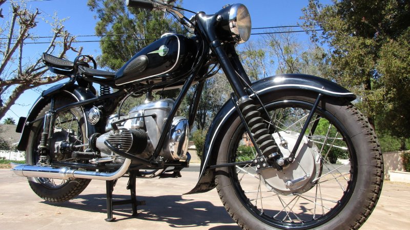 Мотоциклы ГДР MZ ETZ 125