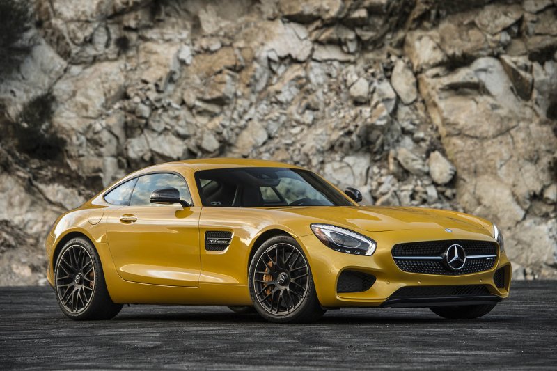 Mercedes Benz AMG gt s