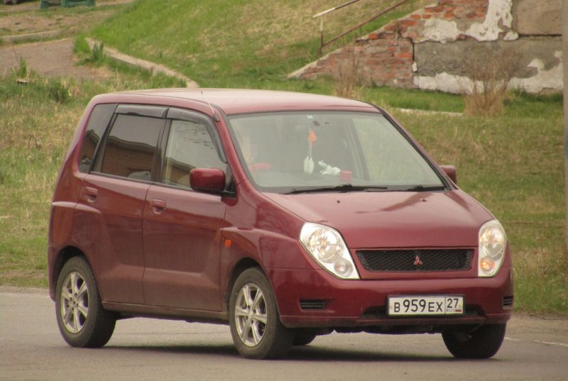 Мицубиси Динго