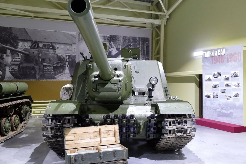 ИСУ-122 самоходная