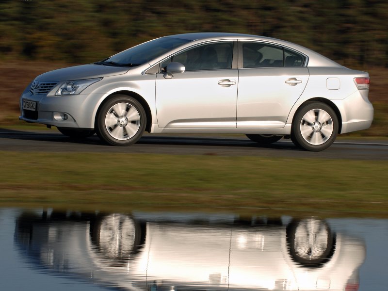 Toyota Avensis 4 поколение