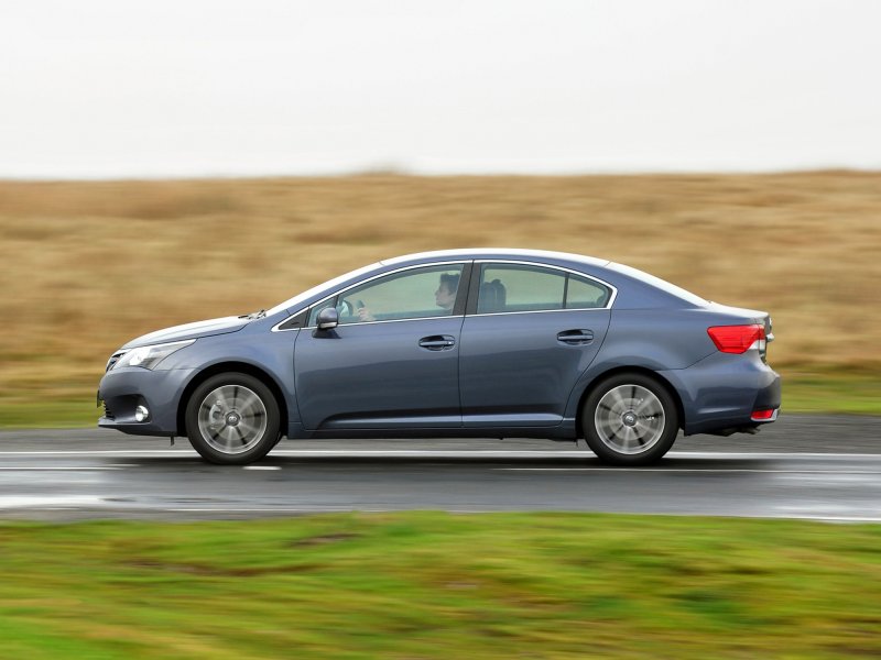 Toyota Avensis 3