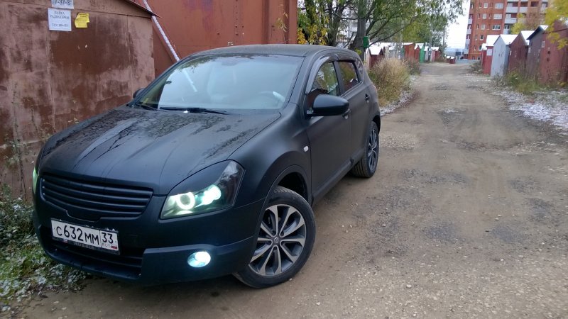 Nissan Qashqai матовый