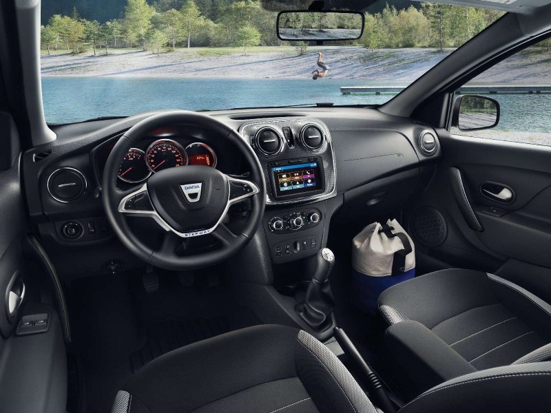 Renault Logan Stepway 2020 салон