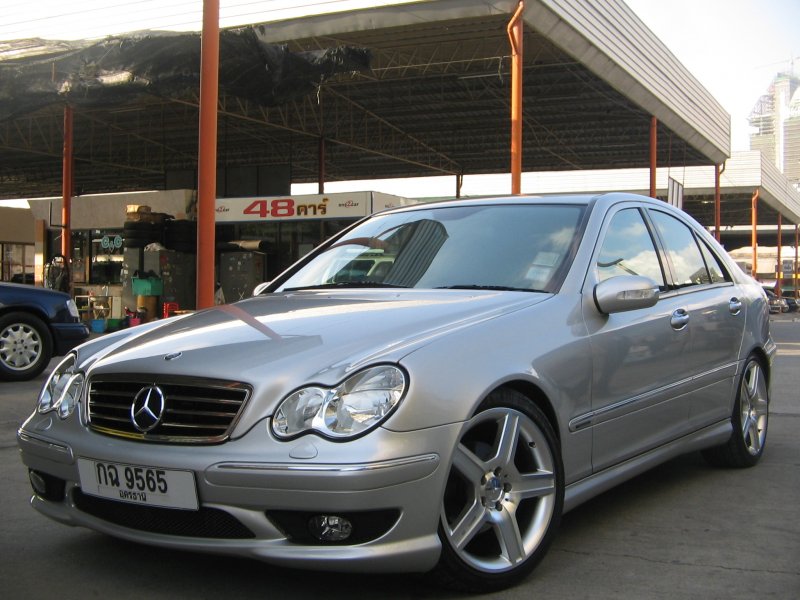 Mercedes Benz w203 HD