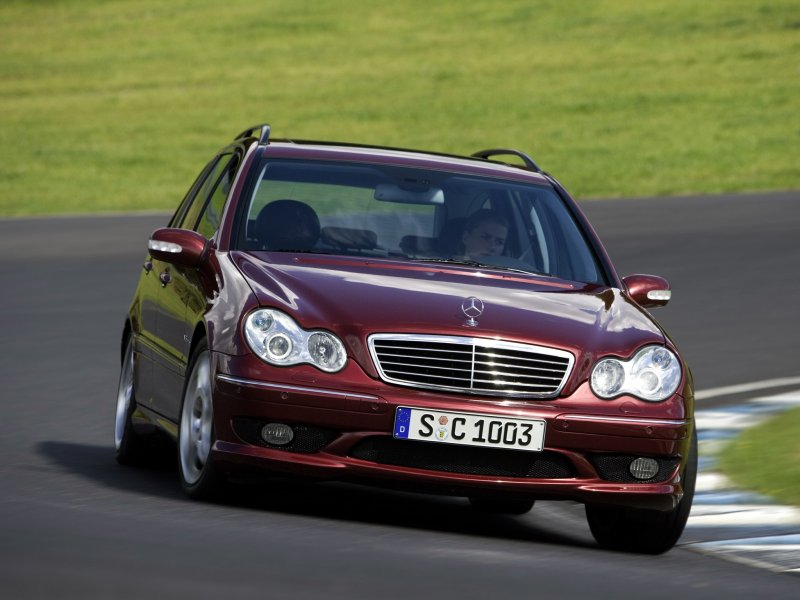 Mercedes-Benz c-class w203 2000