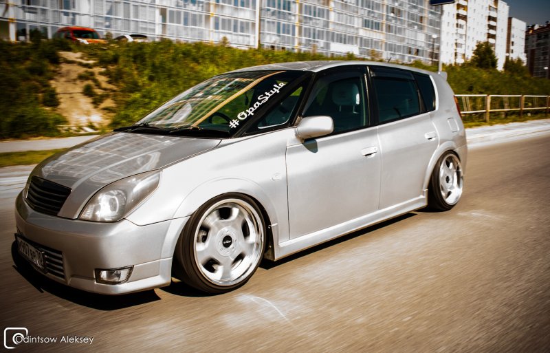 Toyota Opa обвес