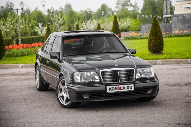 Мерседес Бенц w124