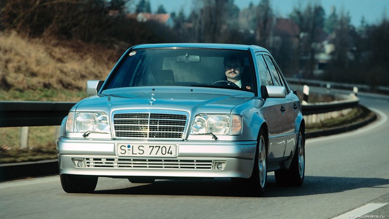 Мерседес Бенц w124 e500