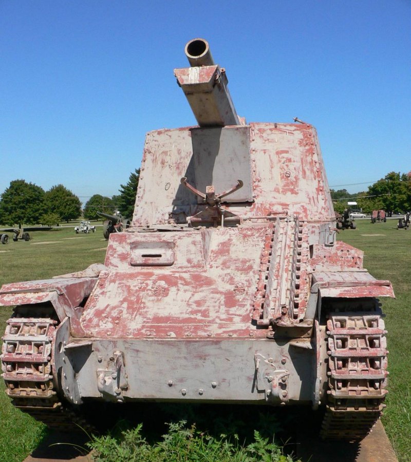 SD.KFZ.138/1 15 cm sig 33 auf PZ.38(T) "Grille"
