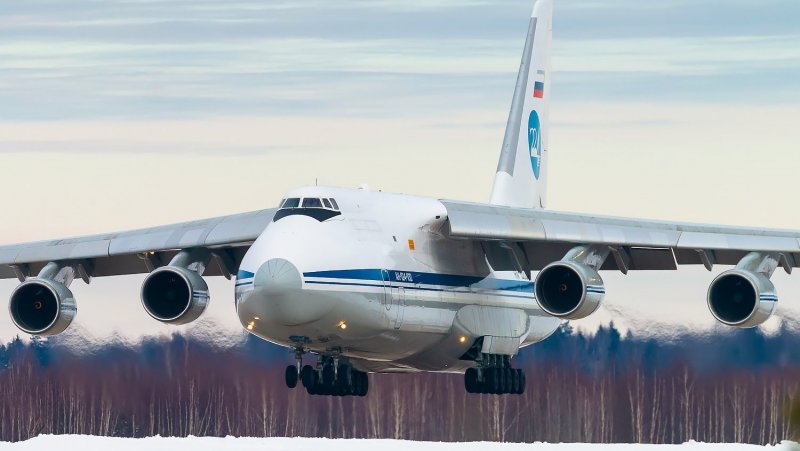 Sukhoi Superjet 100-95b
