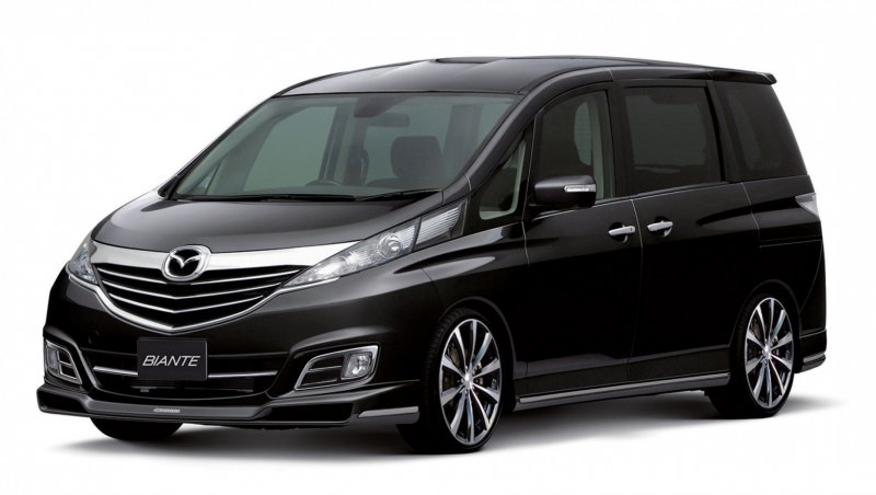 Mazda Biante, 2013 салон