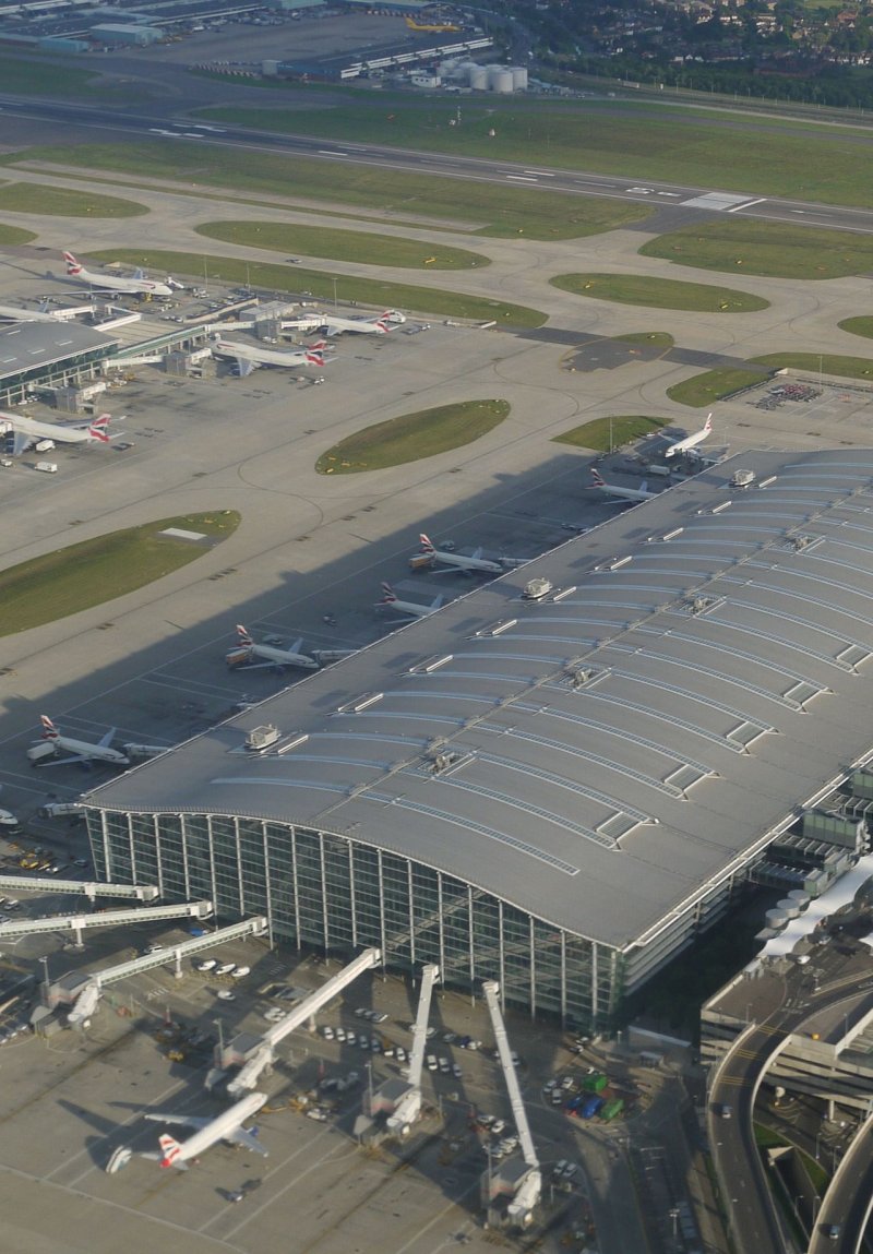 Аэропорт Хитроу (Великобритания)