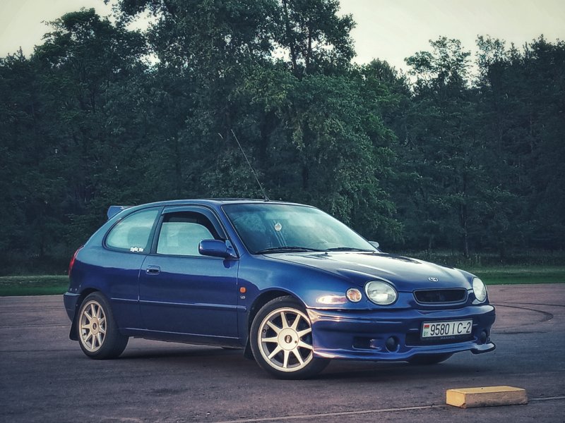 Toyota Corolla e110