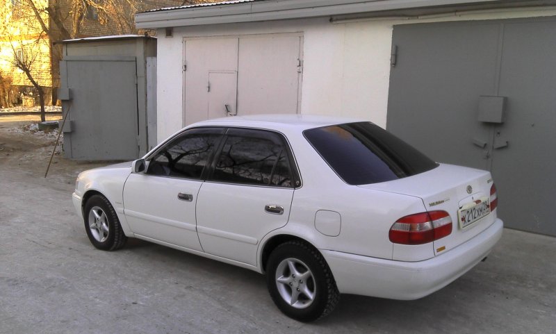 Тойота Королла ае 110
