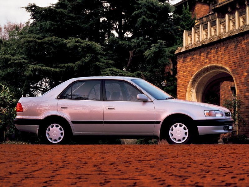 Toyota Corolla e110 седан