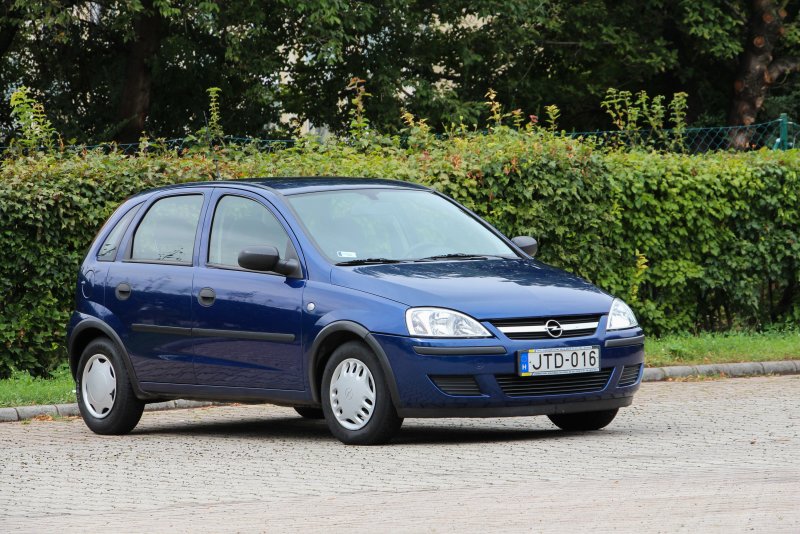 Opel Corsa 2004 1.2