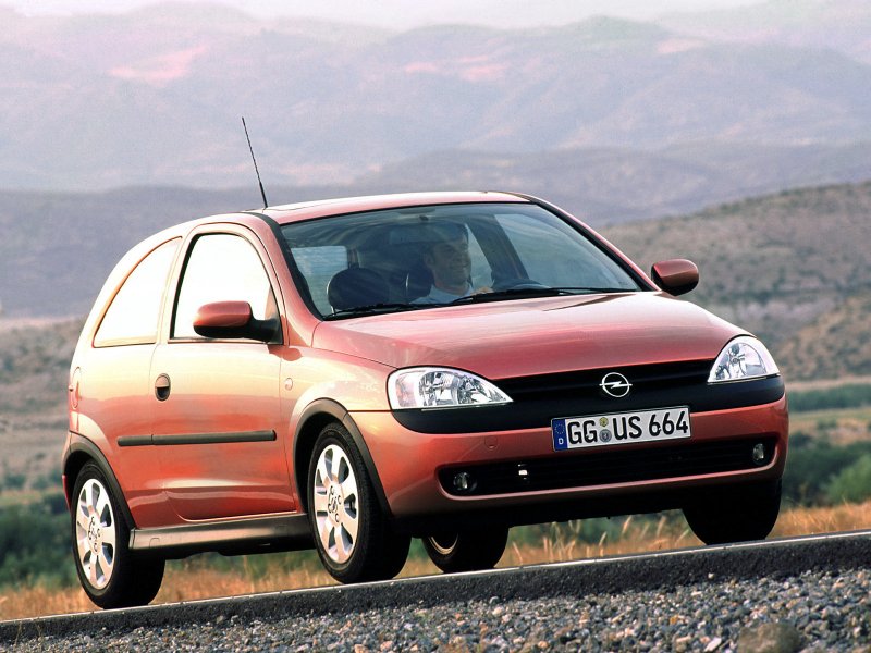 Opel Corsa c зеленый