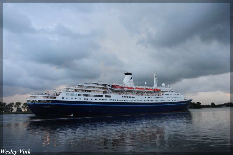 Круизный лайнер Марко поло
