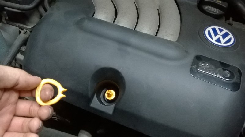 Щуп масла Passat b6