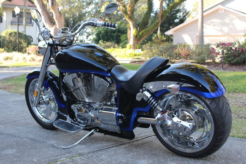 Honda VTX 1800 F