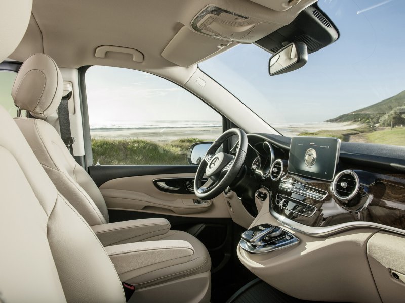 Mercedes-Benz v-class w447
