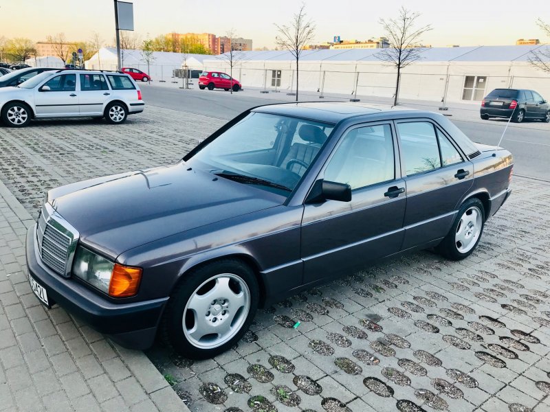 Мерседес 190е w201