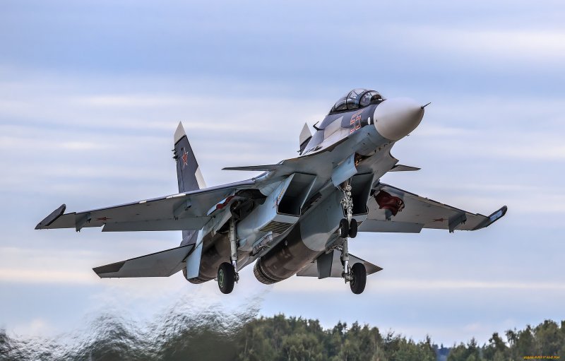 Су-35см истребитель