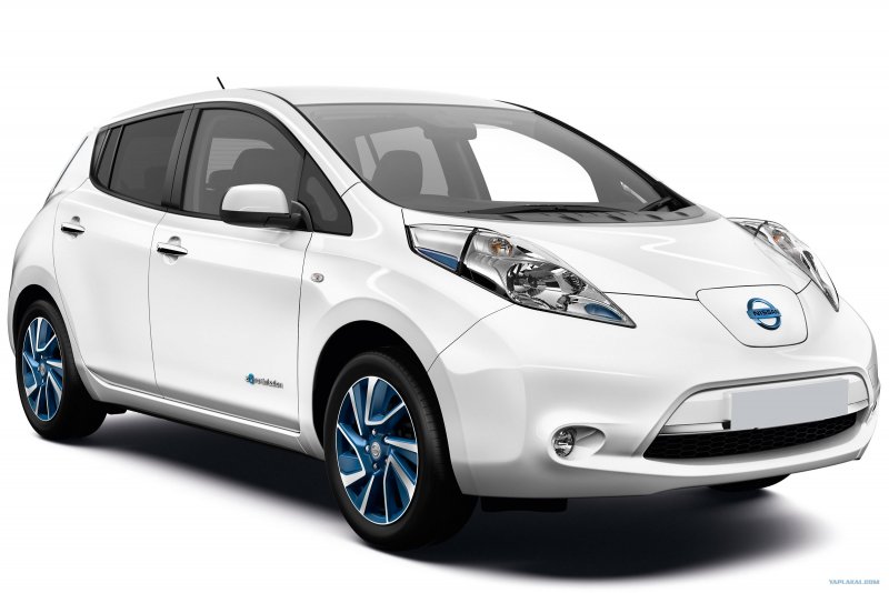 Nissan Leaf электромобиль