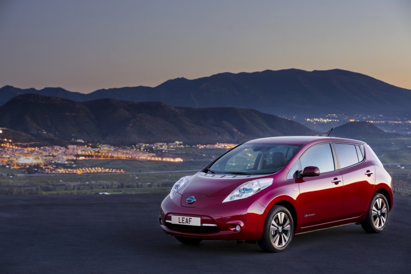 Электроавтомобиль Nissan Leaf