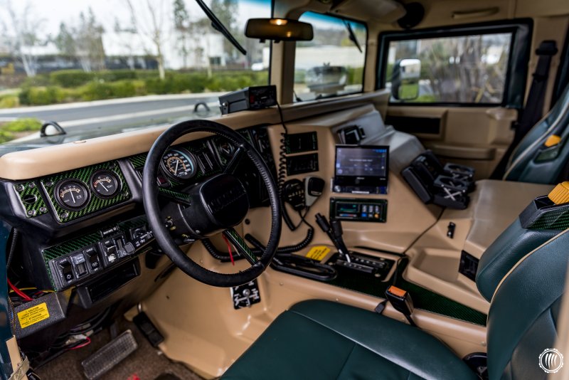 Hummer h1 Interior