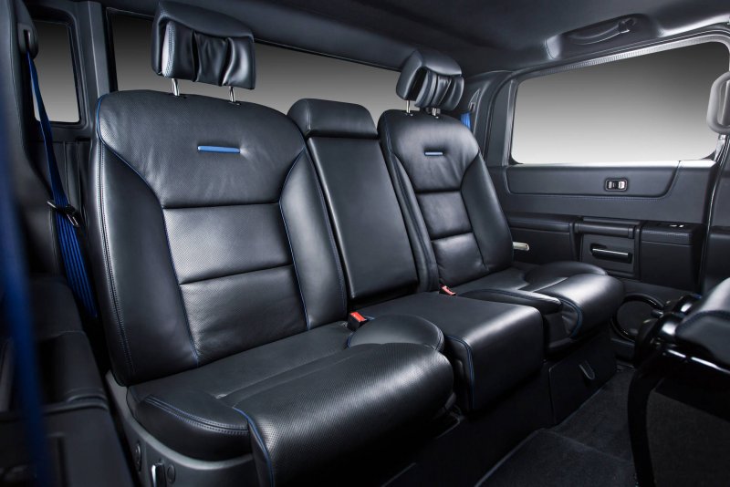 Hummer h2 салон сзади