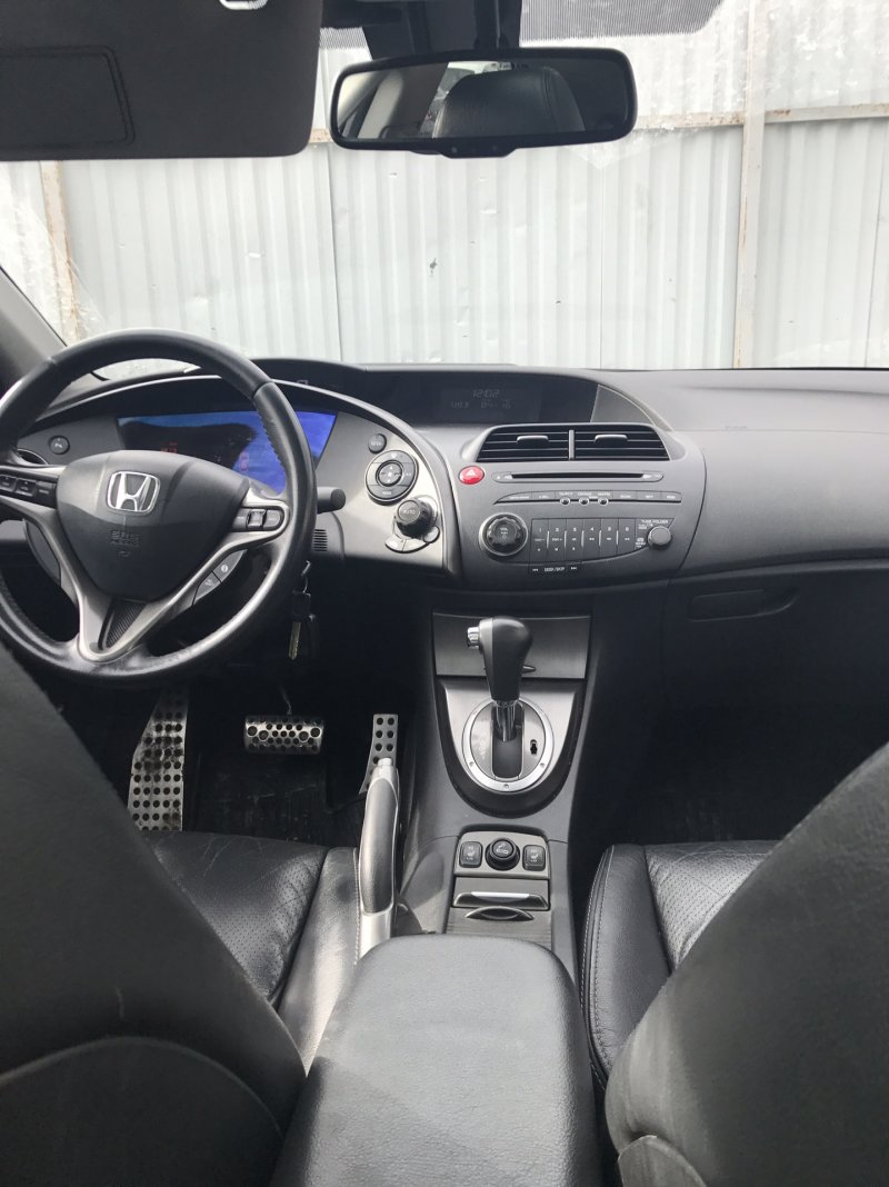 Хонда Цивик 2011 1.8 автомат