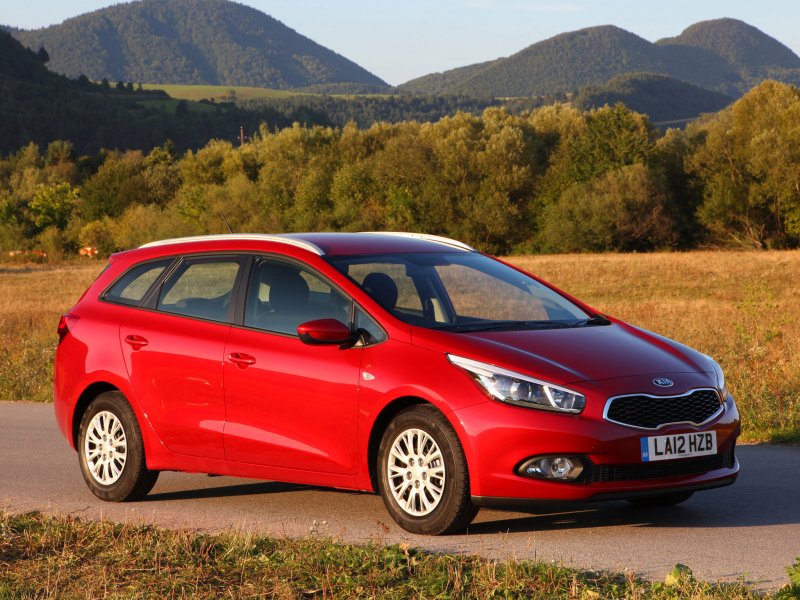 Kia cee'd универсал 2012