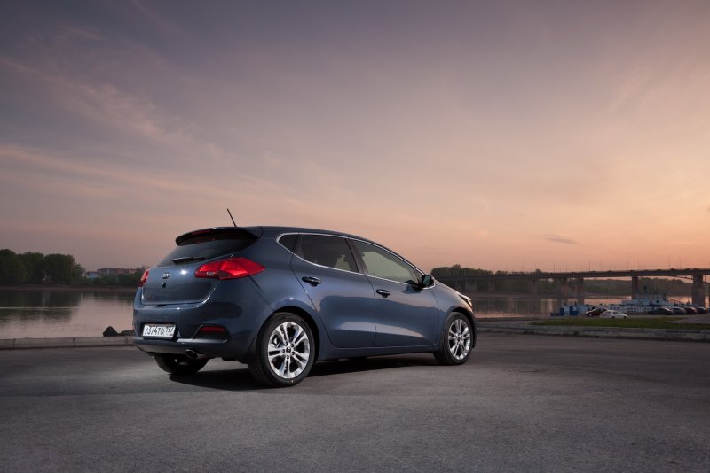 Kia Ceed 2012-2015